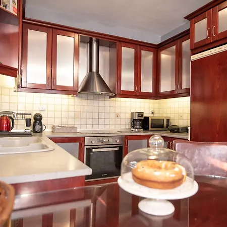 Dana's Luxury Maisonette Volos