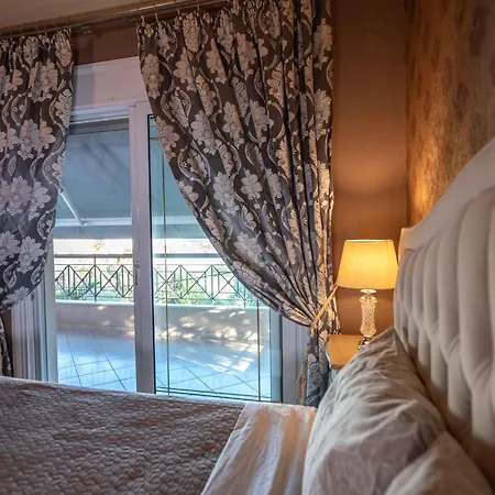 Dana's Luxury Maisonette * Volos