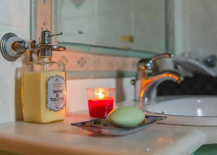 Dana's Luxury Maisonette Villa *