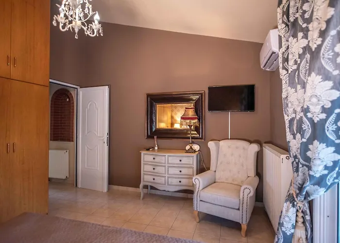 Villa Dana's Luxury Maisonette Volos