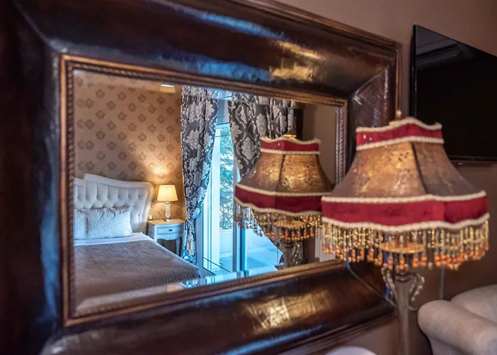 Dana's Luxury Maisonette *