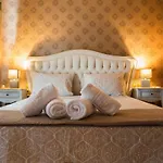 Dana's Luxury Maisonette * Volos