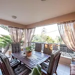 Dana's Luxury Maisonette Villa