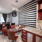 Villa Dana's Luxury Maisonette