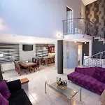 Villa Dana's Luxury Maisonette *