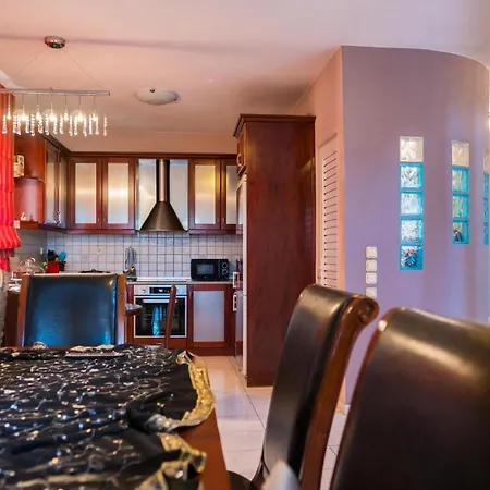 Dana's Luxury Maisonette Βίλα Βόλος