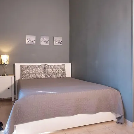 Dana's Luxury Maisonette