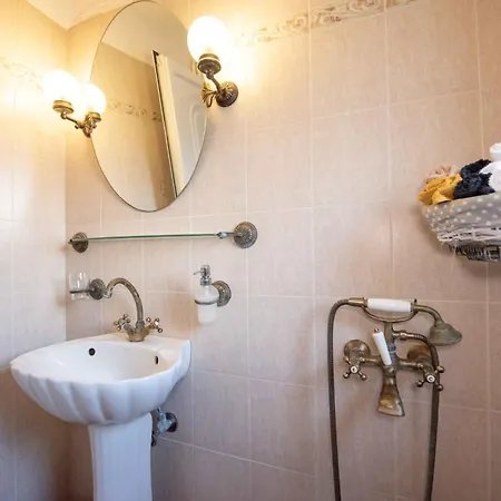 Dana's Luxury Maisonette Βίλα