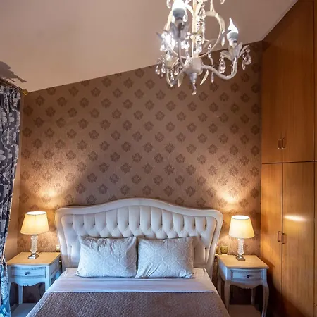 Villa Dana's Luxury Maisonette