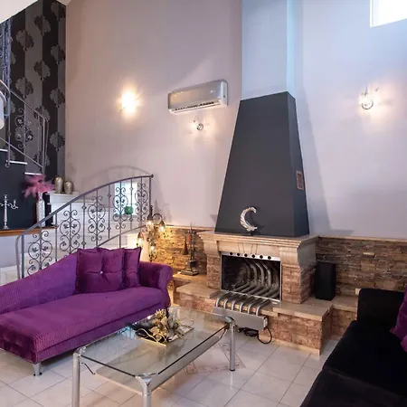 Dana's Luxury Maisonette * Βόλος